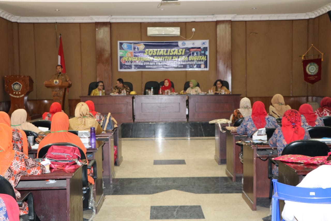 Hadapi Era Teknologi, Kemendikbud Gelar Sosialisasi Pengasuhan Positif di Era Digital