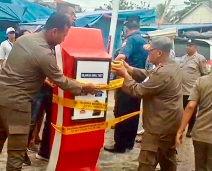 Gate Parkir Pasar Sampay Dibongkar, Bupati Lebak Tegaskan Larangan Parkir Liar dan Pungli