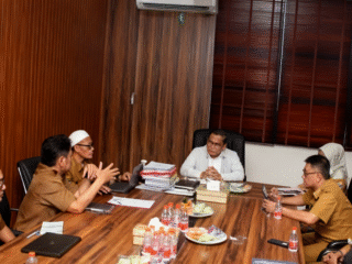 Wakil Bupati Amir Hamzah Minta Pelayanan Kependudukan Dipermudah