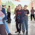 Gate Parkir Tetap Beroperasi, Pedagang Pasar Sampay Geruduk Kantor Pasar