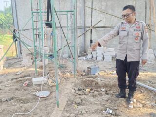 Pekerja Proyek di Cibadak Lebak Jatuh dari Scaffolding, Polisi Turun Tangan dan Soroti SOP K3