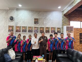 Jelang POPDA Banten 2026, PTMSI Lebak Temui Kajari Adi Rifani, Bidik Emas di Nomor Ganda