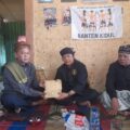 Pascakebakaran Kasepuhan Ciptamulya, AMAN Serahkan Bantuan Rp100 Juta untuk Pemulihan Masyarakat Adat