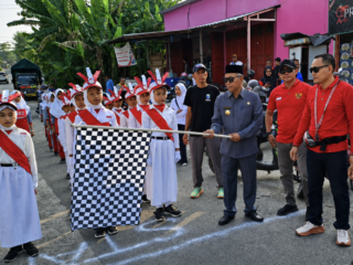 Bukan Sekadar Gerak Jalan, Camat Kalanganyar Bangun Semangat Nasionalisme Pelajar