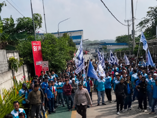 Ratusan Buruh SPN Demo di DC Indomarco Lebak, 8 Tuntutan Mengemuka