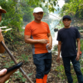 Pimpin Aksi Bersih Sungai Cikatapis, Kadis LH Lebak Tegaskan Sampah Bukan Lagi Soal Layanan