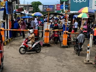 Hak Publik vs Retribusi Parkir: Pengamat Minta Pemkab Lebak Evaluasi Gate di Jalan S.A. Tirtayasa