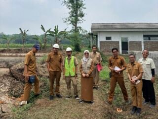 Pastikan Proyek Tak Asal Jadi, Kabag Adpem Lebak Cek Langsung Rehabilitasi UPTD PBATP Cipanas