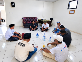 Doa Bersama Pokja Wartawan Lebak untuk 5 Jurnalis yang Hilang saat Liput Anak Krakatau